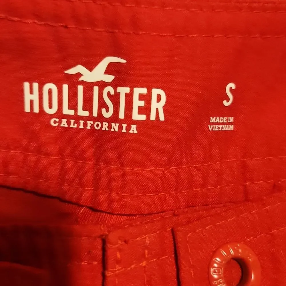 Hollister Red Drawstring Shorts Size S High Rise 6” Inseam Casual Beachwear